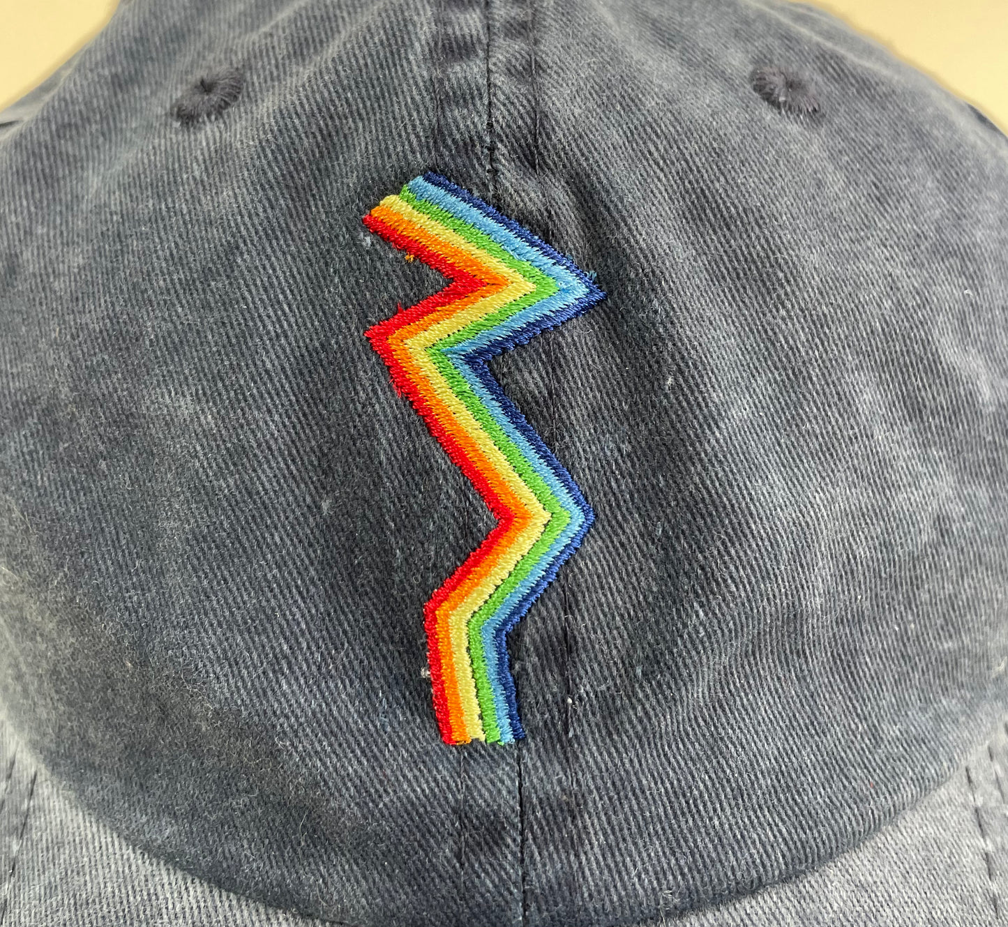 ZigZag cap